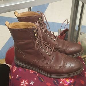 COLE HAAN BOOTS 👢